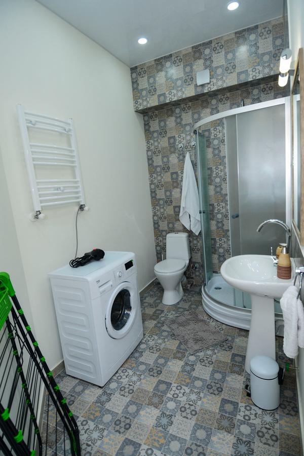 B-Lax Apartment ティビリシ エクステリア 写真