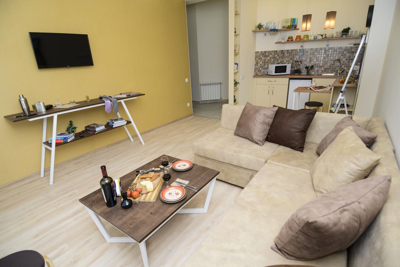 B-Lax Apartment ティビリシ エクステリア 写真